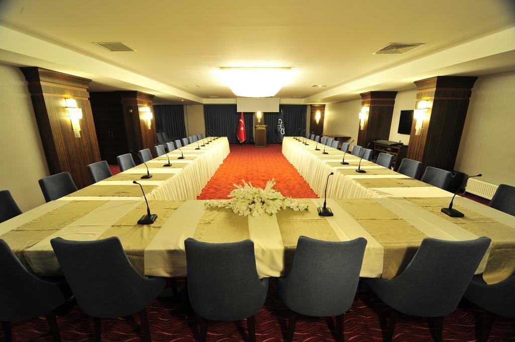 Grand Cenas Hotel أغري المظهر الخارجي الصورة